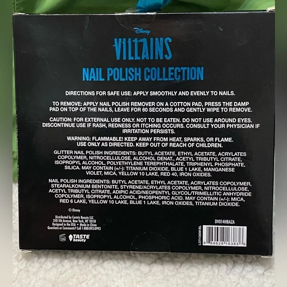 Disney Villains Nail Polish Collection - Red, Blue, Purple, Silver 8  pack - Picture 3 of 3